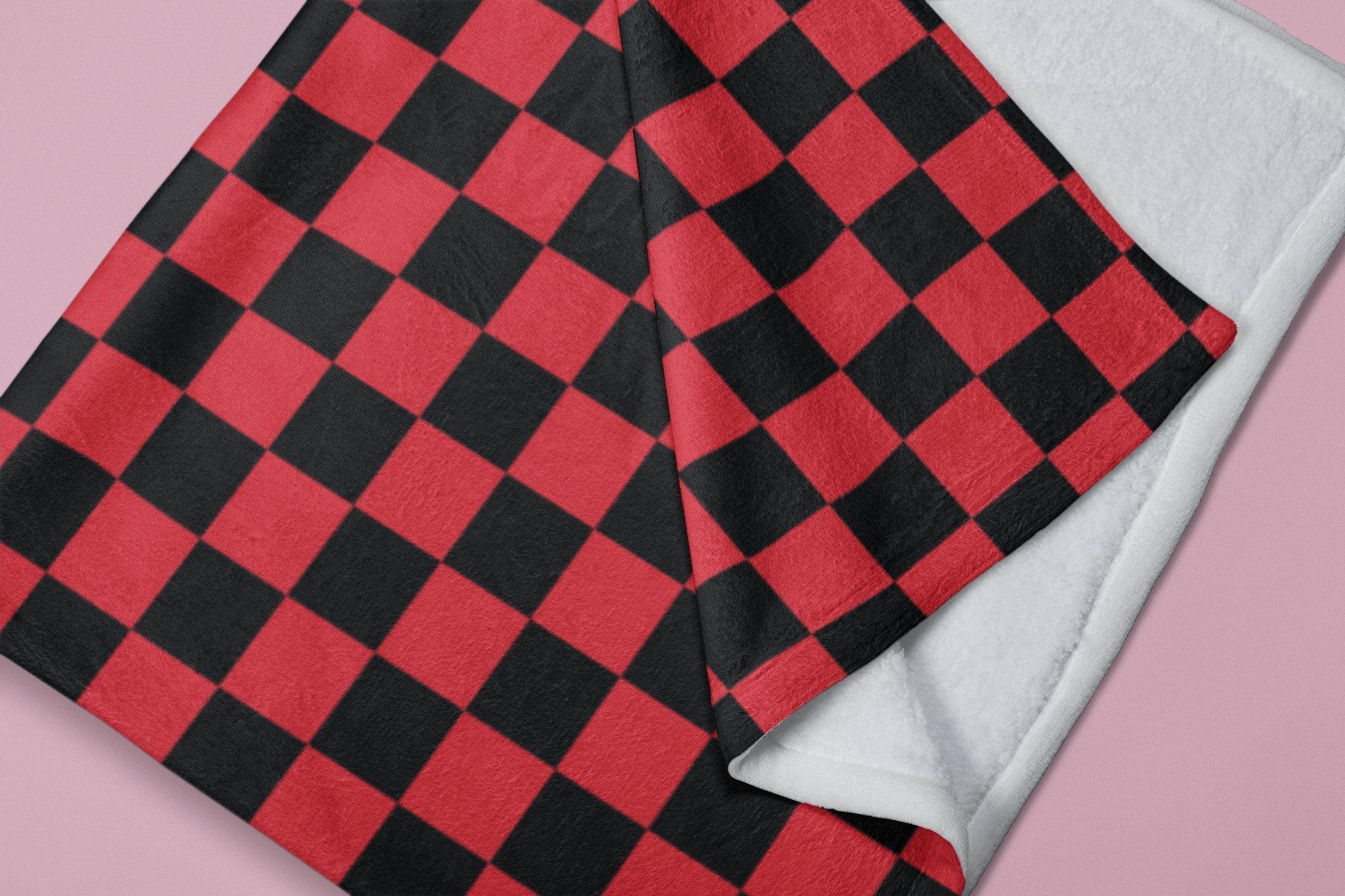 daintyduvet Chess Board Inspired Check Pattern Red Soft Fluffy Velvet Flannel Fleece Throw Blanket