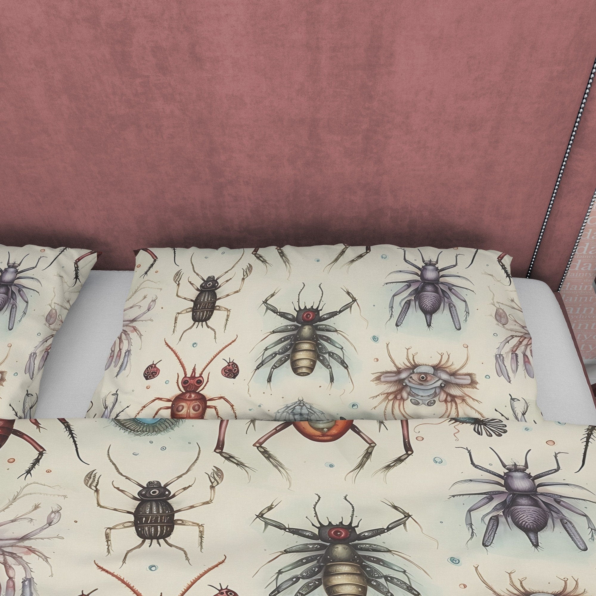 Creepy Insect White Halloween Duvet Cover Set & Pillowcase, Scary Insect Quilt Cover Aesthetic Zipper Bedding, Halloween Room Decor,