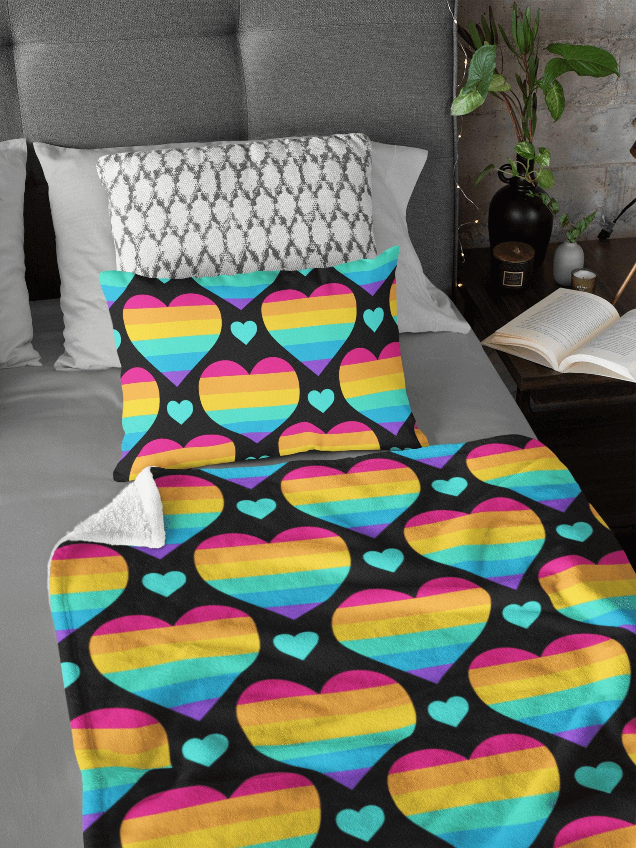 daintyduvet LGBT Pride Love Cute Colorful Hearts Pattern Soft Fluffy Velvet Flannel Fleece Throw Blanket