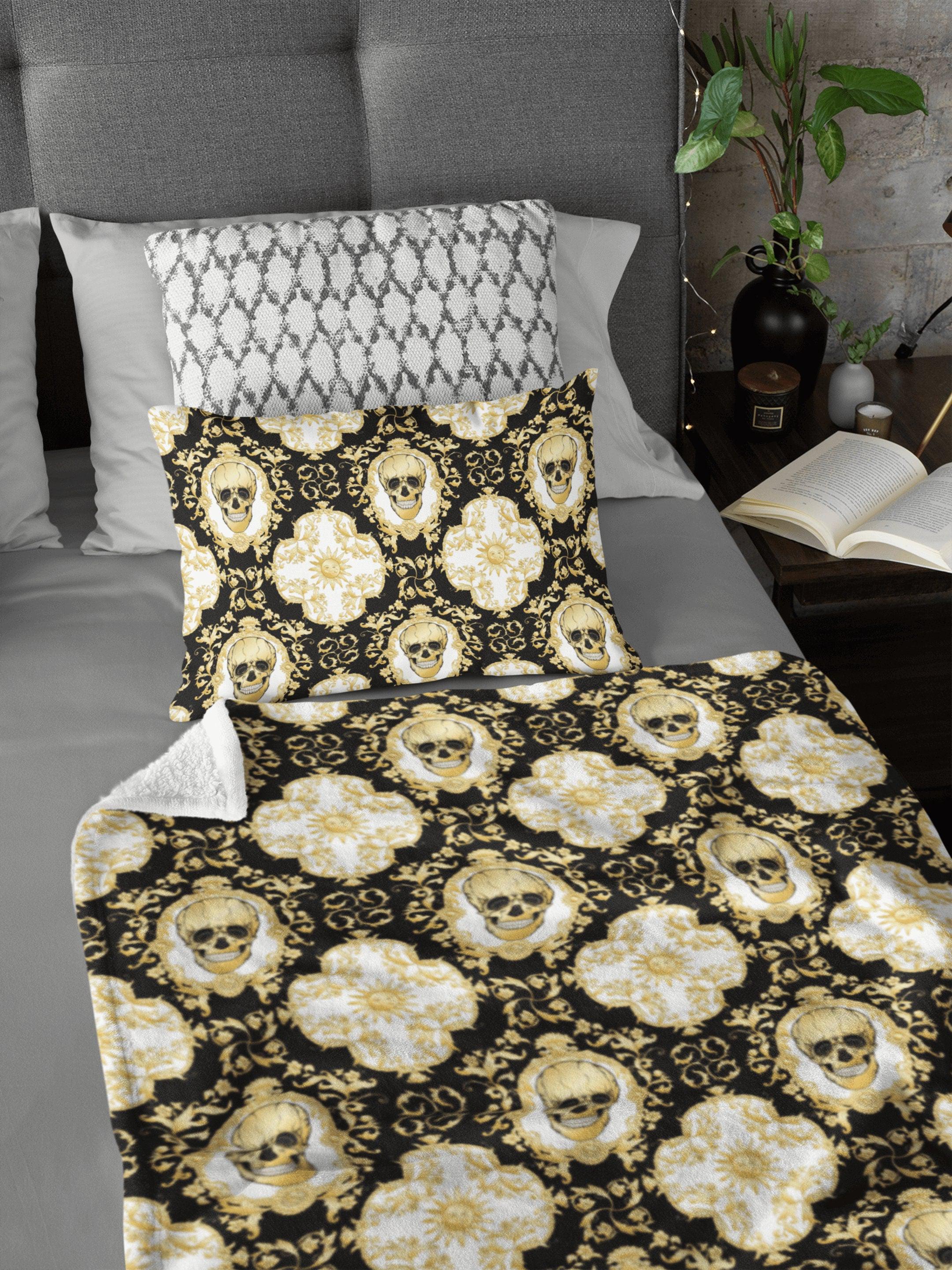daintyduvet Modern Victorian Gold Baroque Skull Design Soft Fluffy Velvet Flannel Fleece Throw Blanket