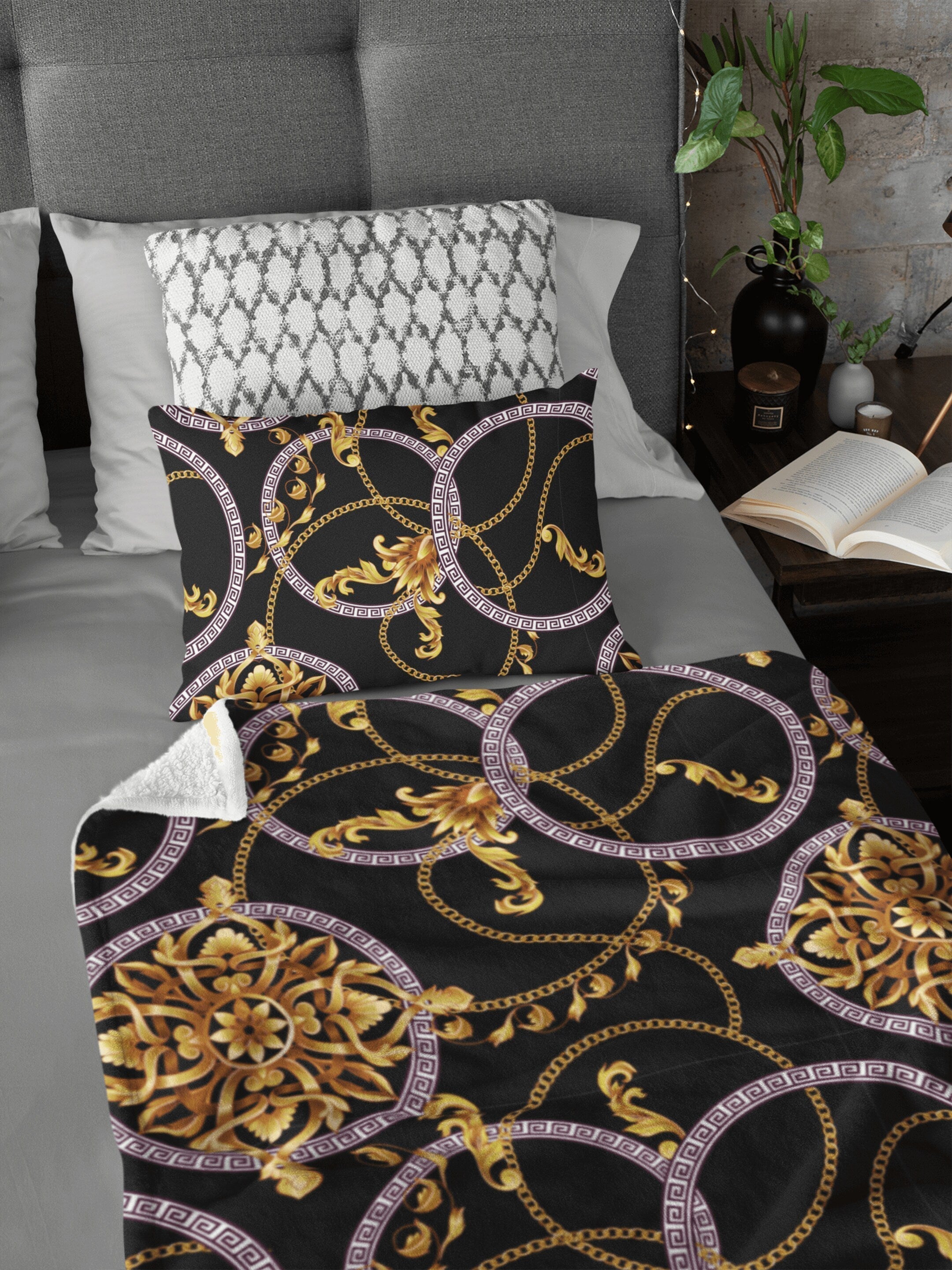 daintyduvet Modern Victorian Gold Chains & Circles Baroque Soft Fluffy Velvet Flannel Fleece Throw Blanket