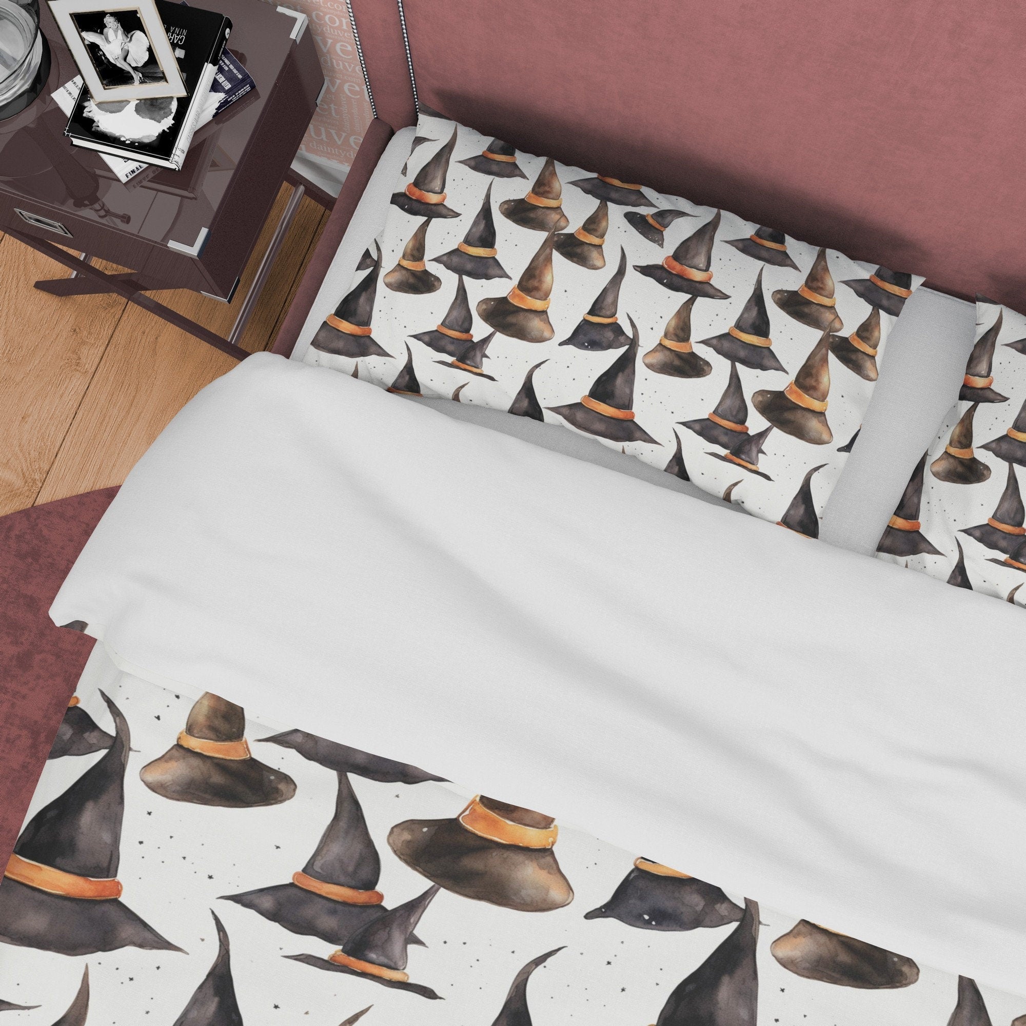 Witch Hat Duvet Cover Set, Toddler Bedroom Quilt Cover Aesthetic Zipper Bedding, Halloween Room Decor, White Blanket Cover, Creepy Bed Cover