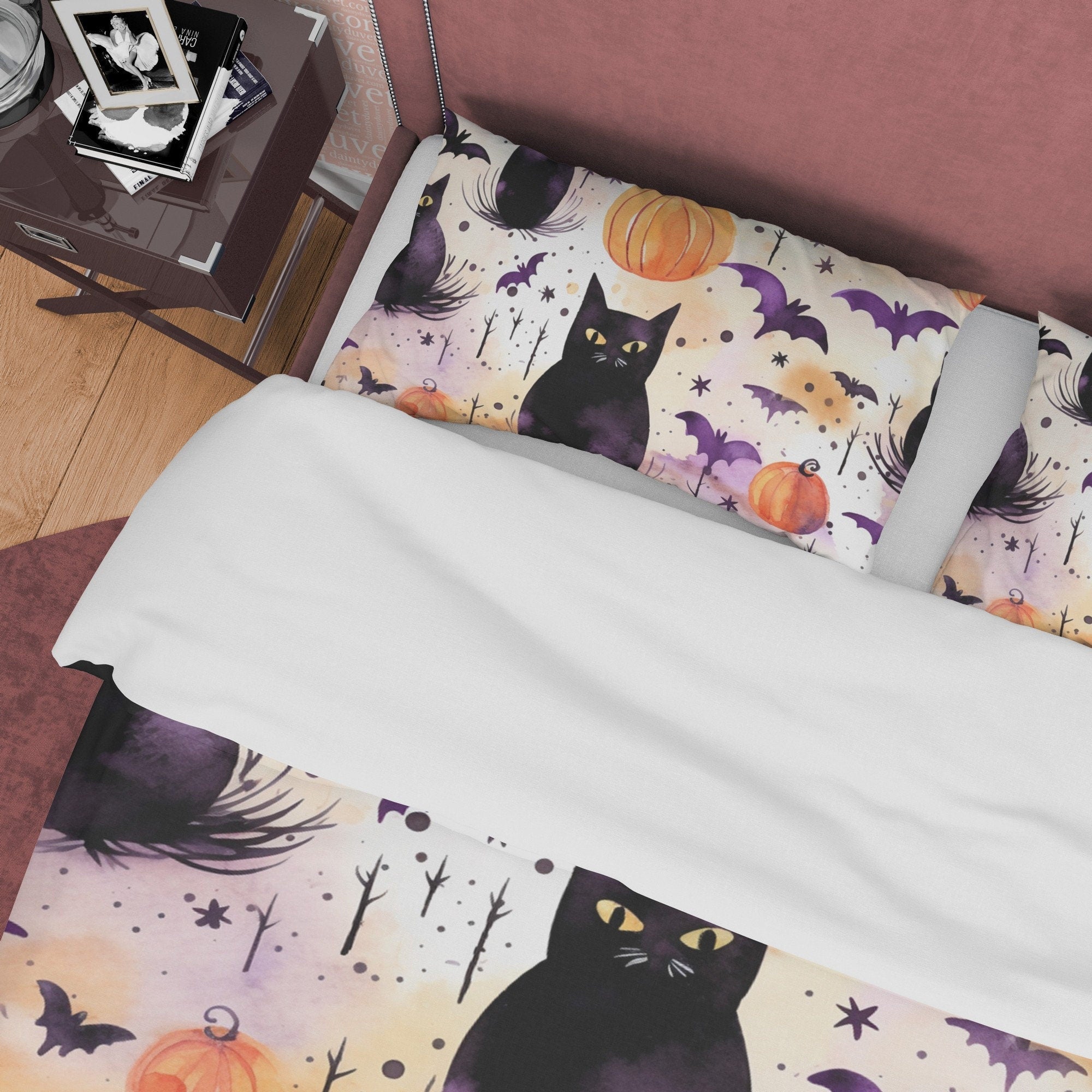 Black Cat with Bats & Pumpkin, Halloween Duvet Cover Set, Aesthetic Bedding Zipper, Spooky Room Decor, US, UK, European, Australian Bed Size