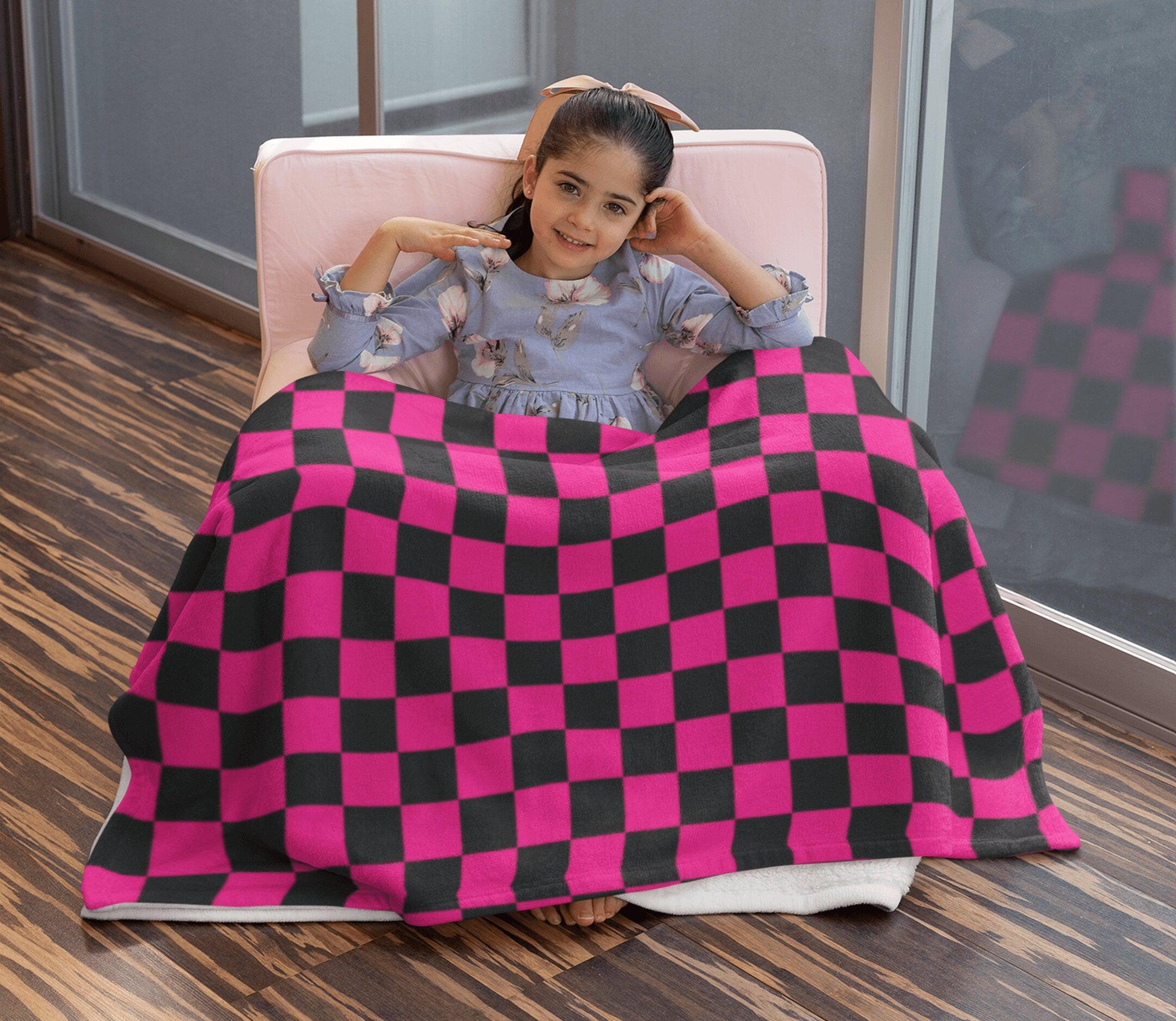 daintyduvet Chess Board Inspired Check Pattern Hot Pink Soft Fluffy Velvet Flannel Fleece Throw Blanket