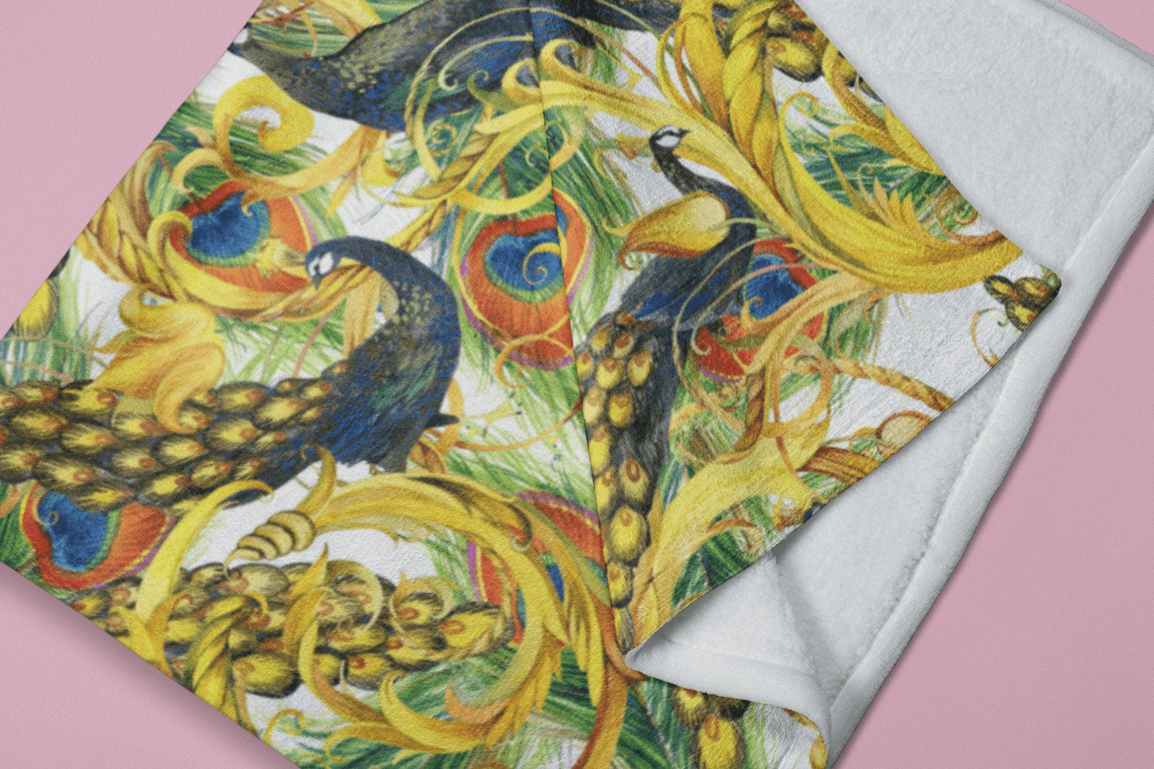 daintyduvet Luxurious Peacock Bird Design Soft Fluffy Velvet Flannel Fleece Throw Blanket