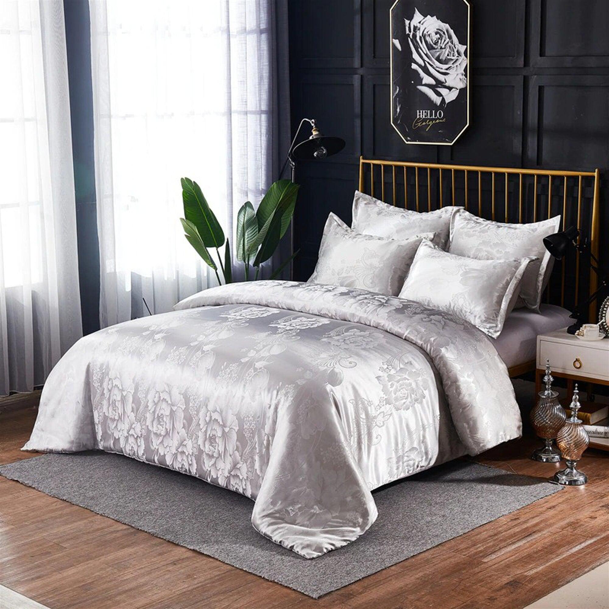 daintyduvet Luxury Bedding in White and Grey Silky Jacquard Fabric, Damask Duvet Cover Set, Designer Bedding, Aesthetic Duvet King Queen Full Twin