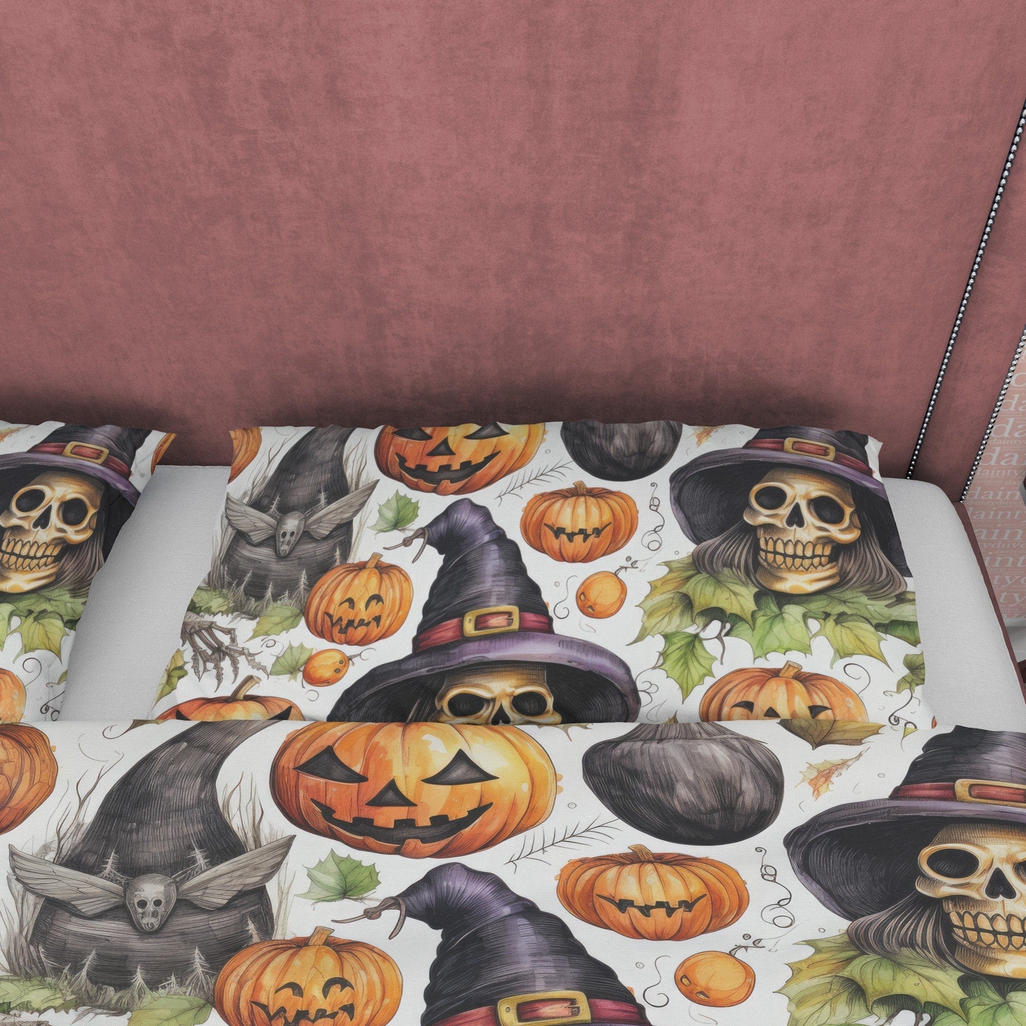 Pumpkin and Witch Skull Retro White Duvet Cover Set, Aesthetic Zipper Bedding, Halloween Room Decor, US, UK, European, Australian Bed Size