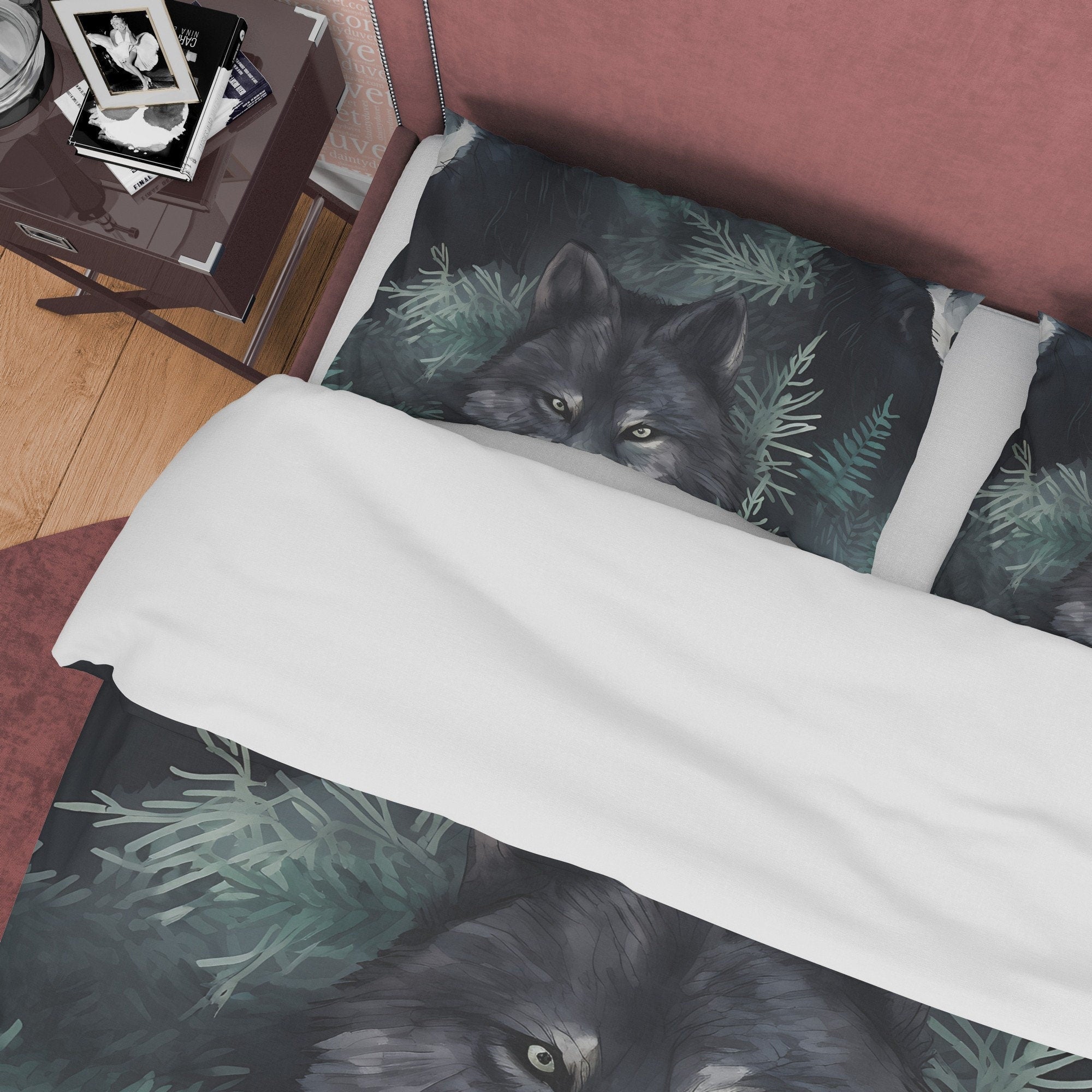 Sneaking Wolf Duvet Cover Set, Halloween Gray Room Decor Aesthetic Zipper Bedding, Fierce Animal Blanket Cover, Scary Forest Bed Cover