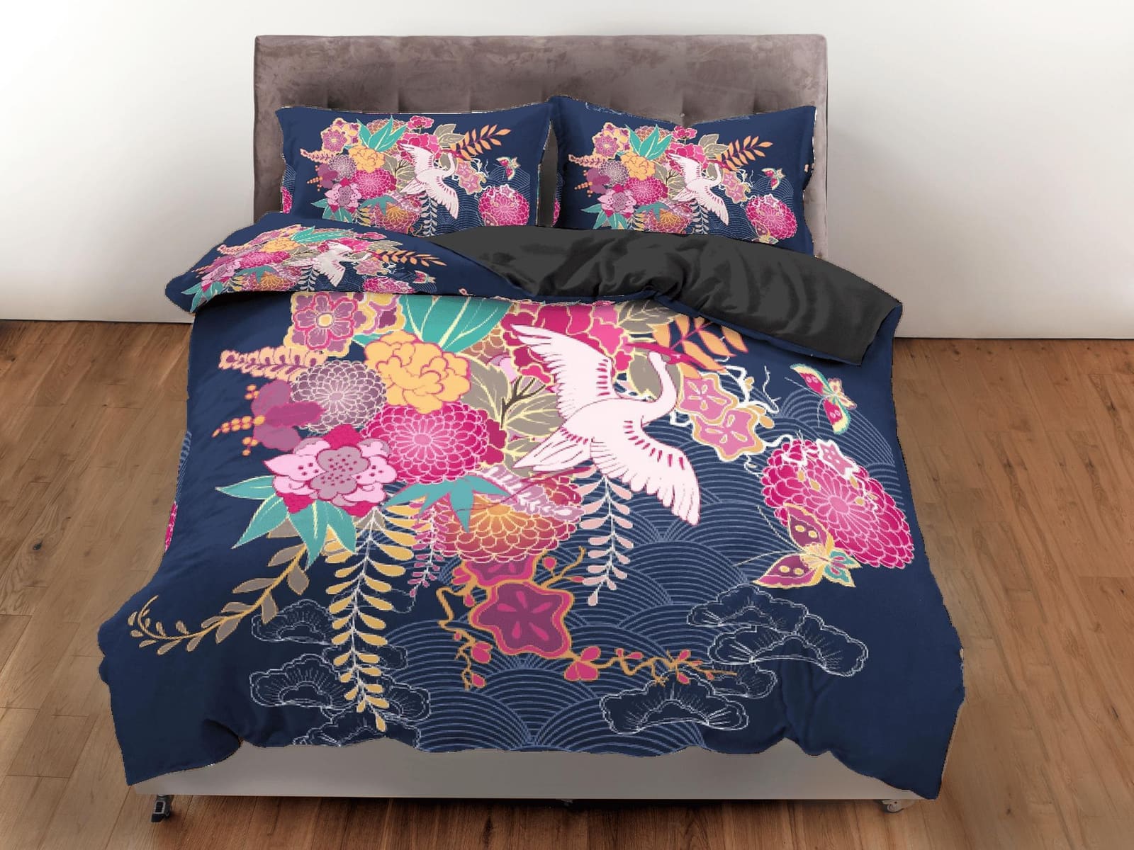 Blue Floral Duvet Cover Set, Japanese Ikebana Crane Bird Comforter Cover Set Pillowcase | Size King, Queen, Full, Twin & S…