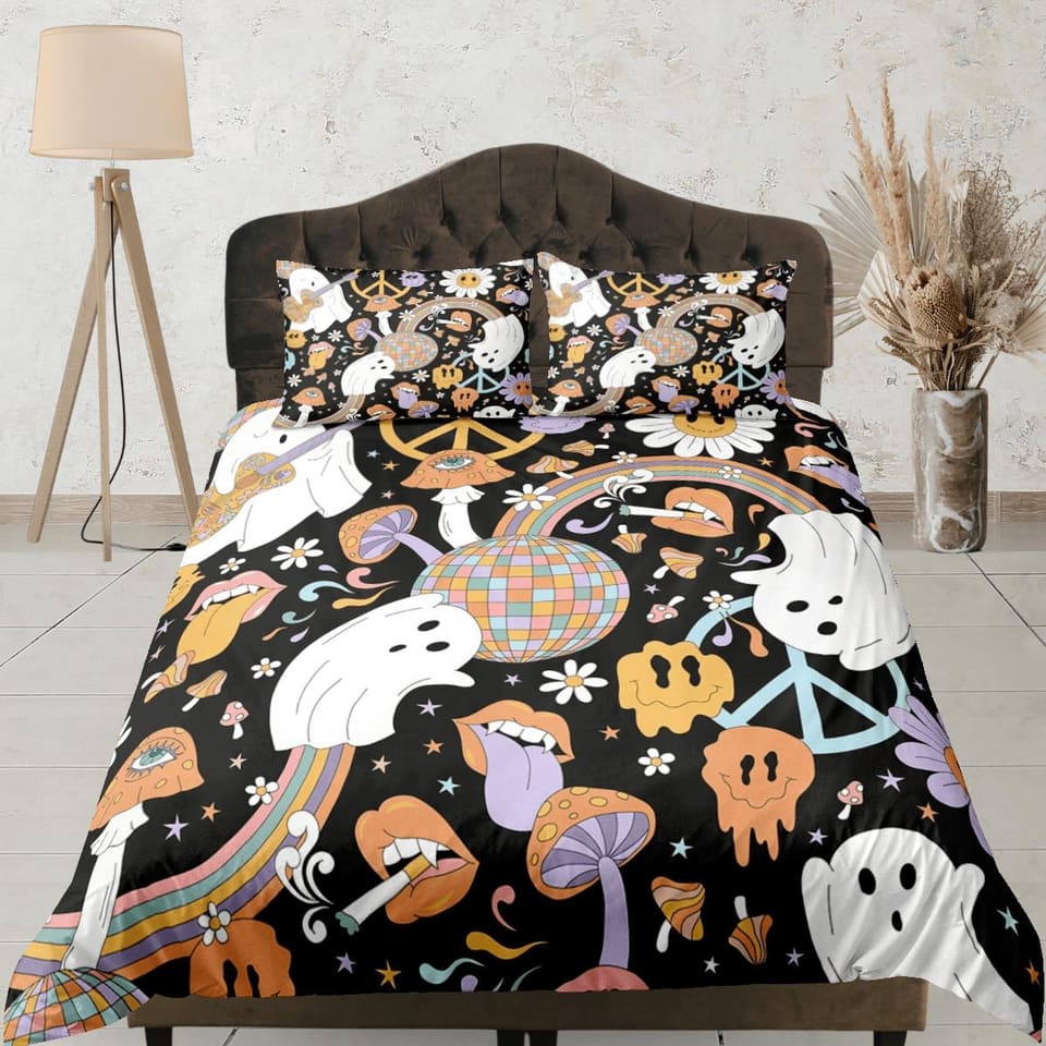 Retro cute ghost and smiley 90s halloween bedding hippie duvet cover set, colorful dorm bedding, teens bedroom, adult duve…
