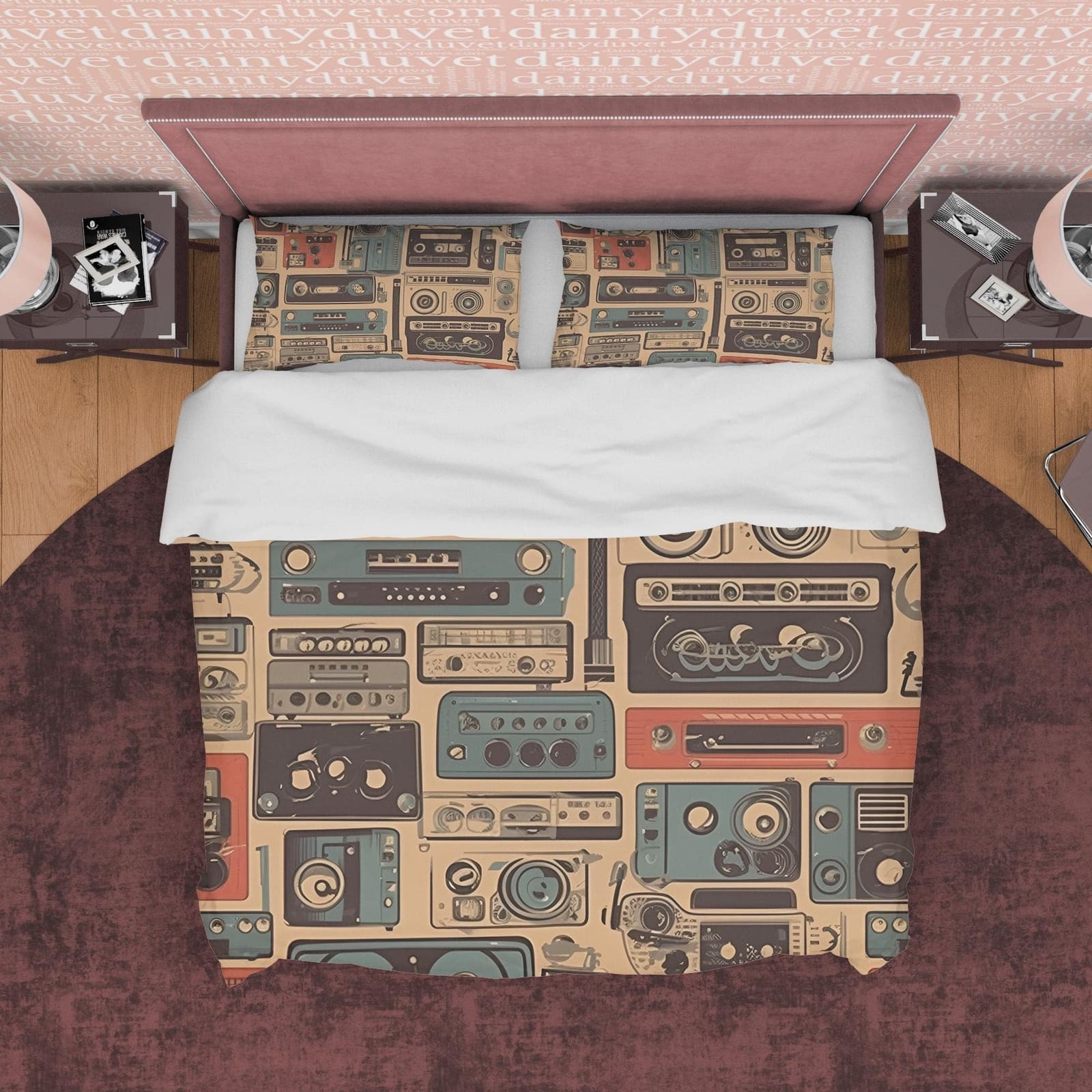 Vintage Radio Retro Bedding Set, Old Gadget Duvet Cover, 70s Nostalgia Quilt Cover, Unique Bedspread, Sound System Bed Cov…